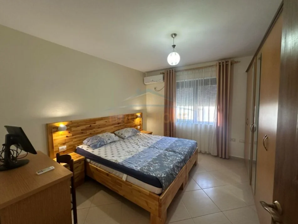 Tirane, shitet apartament 1+1+Ballkon Kati 3, 54 m² 88.000 € (Karl Gega)