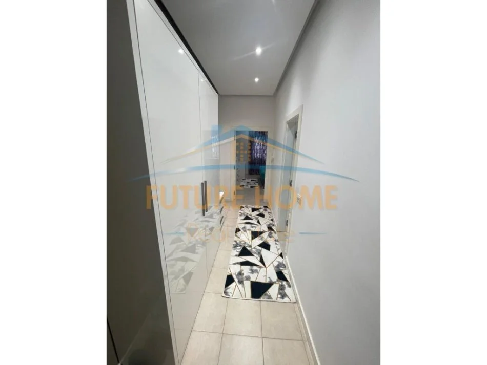 Tirane, shitet apartament 1+1+Ballkon Kati 2, 73 m² (Kodra e Diellit)