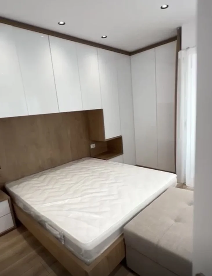 Tirane, shitet apartament 1+1 Kati 9, 54 m² (Rruga Jordan Misja)