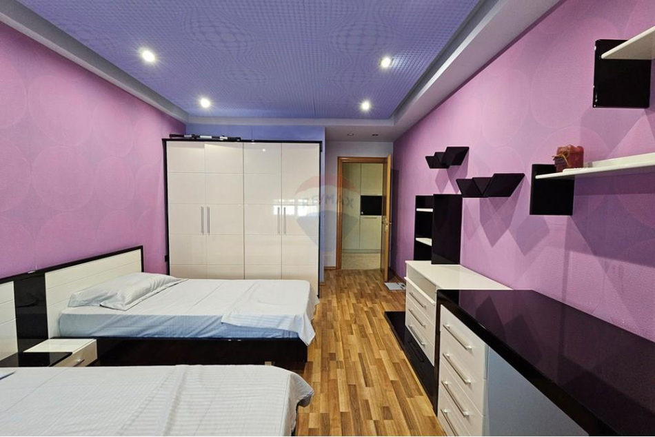 Tirane, jepet me qera apartament 2+1+Ballkon Kati 6, 120 m² 1.000 € (Ambasada Amerikane)