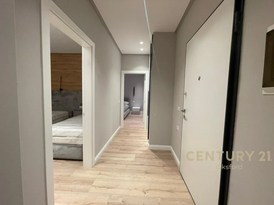 Tirane, jepet me qera apartament 2+1+Aneks+Ballkon Kati 1, 78 m² 240.000 € (PRANE KESH)