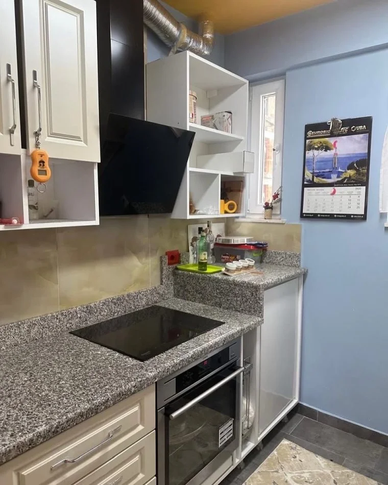 Tirane, shitet apartament 2+1 Kati 4, 95 m² 