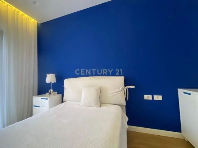 Tirane, jepet me qera apartament 2+1 Kati 1, 110 m² 900 Euro (Kopeshti Botanik)