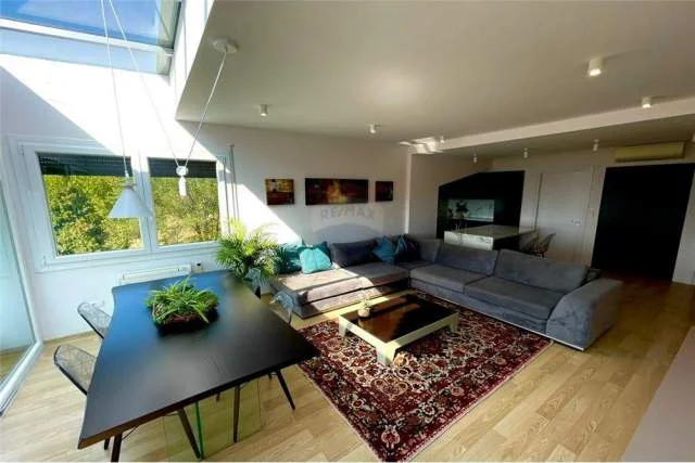 Tirane, jepet me qera apartament 2+1+BLK Kati 0, 130 m² 1.400 Euro (Long Hill Residence)