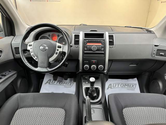 Tirane, shes xhip Nissan x-trail Viti 2007, 6.900 Euro