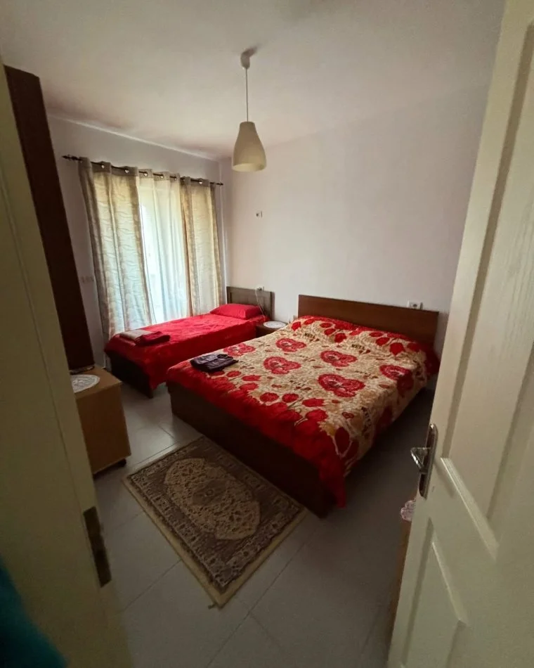 Tirane, shitet apartament 2+1 Kati 8, 130 m² 