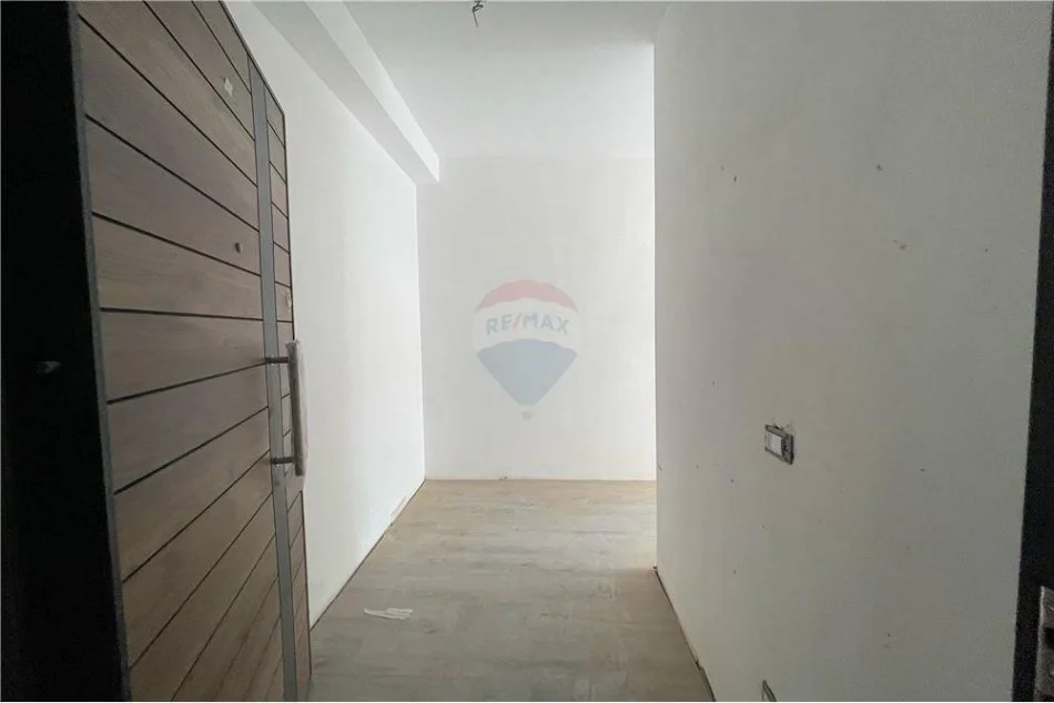 Tirane, shes apartament 2+1 , 84 m² 94.000 € (Univers city)