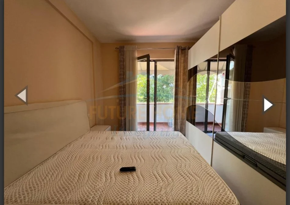 Tirane, jepet me qera apartament 2+1+Ballkon Kati 3, 80 m² 600 € (Rruga e Dibres , Kompleksi Tower Bridge)