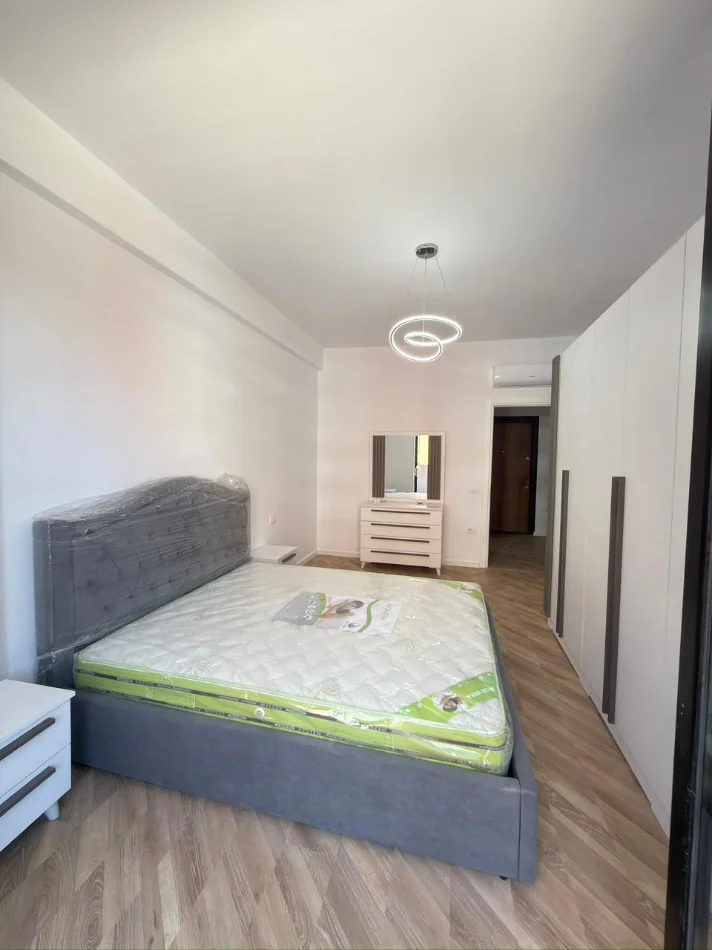 Tirane, jepet me qera 2+1 , 60.006 € 