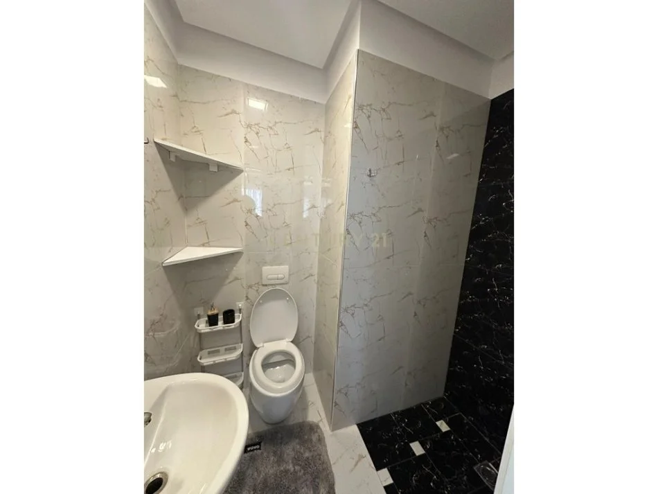 Durres, shitet apartament 2+1 Kati 7, 98 m² 203.000 € 