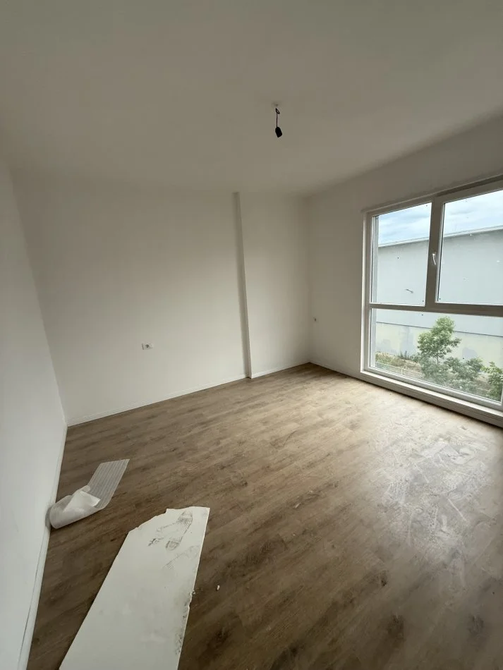 Tirane, shitet apartament 2+1+Ballkon Kati 2, 84 m² 93.000 € (Univers City Gati Per Banim)
