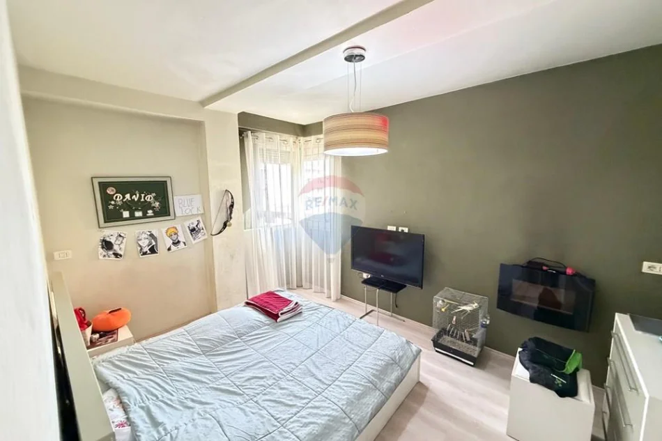 Tirane, shitet apartament 2+1 , 100 m² 320.000 € 