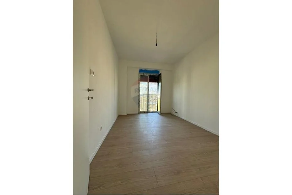 Tirane, shitet apartament 2+1 Kati 10, 119 m² 190.400 € (SHESIM APARTAMENT 2+1+2 ORBITAL 2!)