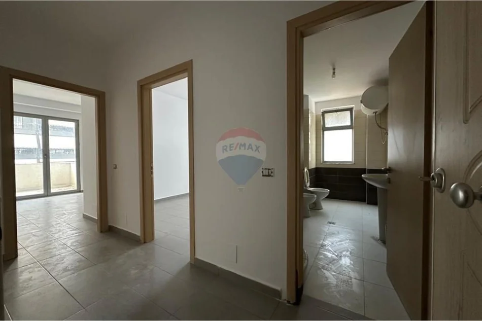 Tirane, shitet apartament 2+1 , 104 m² 157.000 € 