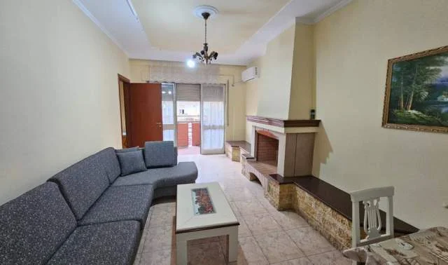 Tirane, jepet me qera apartament Kati 6, 71 m² 400 €