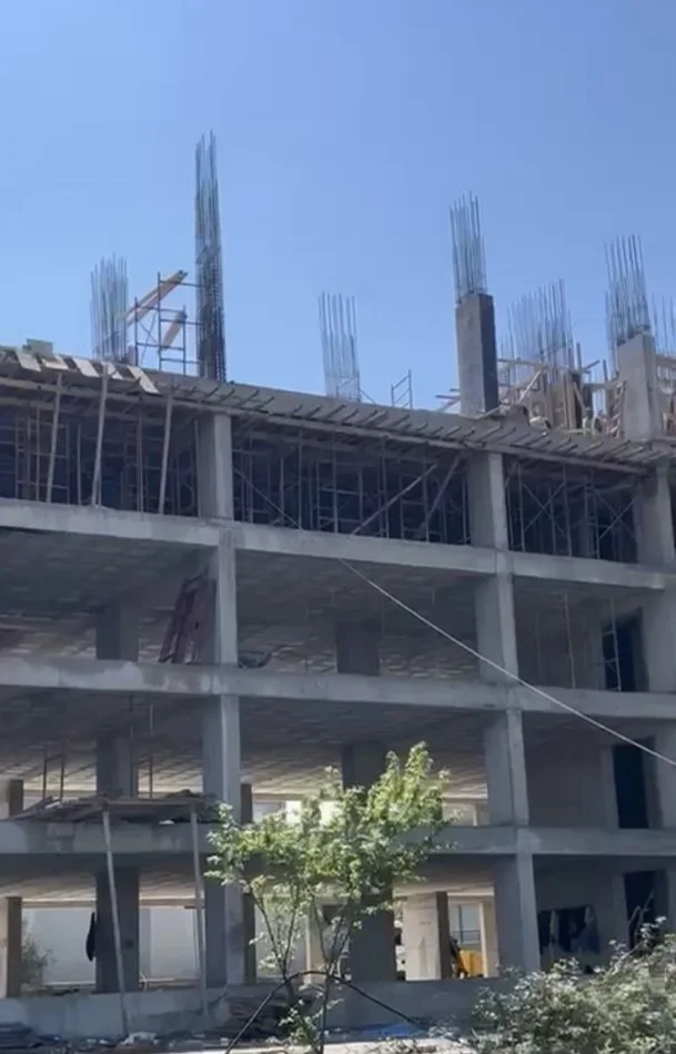 Tirane, shitet apartament 2+1 Kati 3, 97 m² 68.300 € (Rruga Teuta te Ulliri)