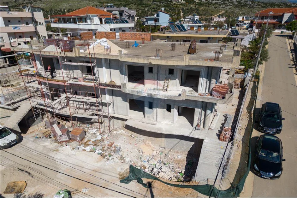 Sarande, shitet apartament ne plazh 3 Katshe , 262 m² 650.000 € 