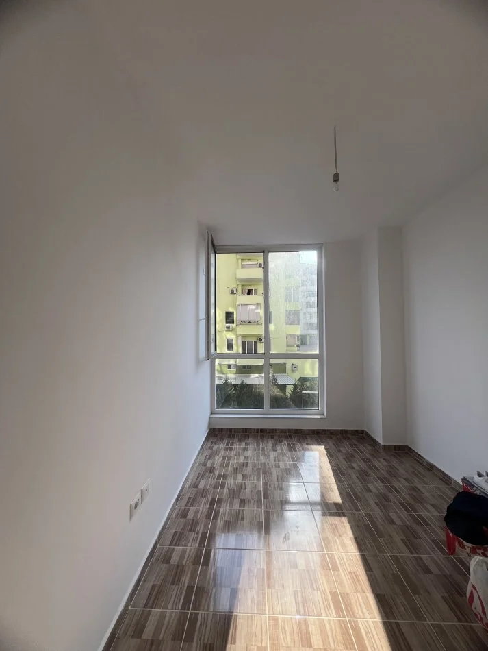 Tirane, shitet apartament 2+1+Ballkon , 98 m² 146.700 € (Jordan Misja)