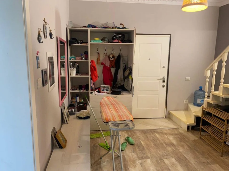 Tirane, shitet Vile 2 Katshe Kati 2, 198 m² (Peze, Tirane)