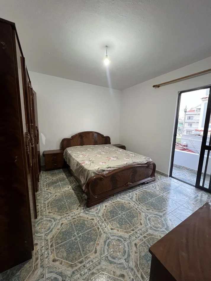 Durres, jepet me qera apartament 1+1+Ballkon Kati 2, 60 m² 200 € 