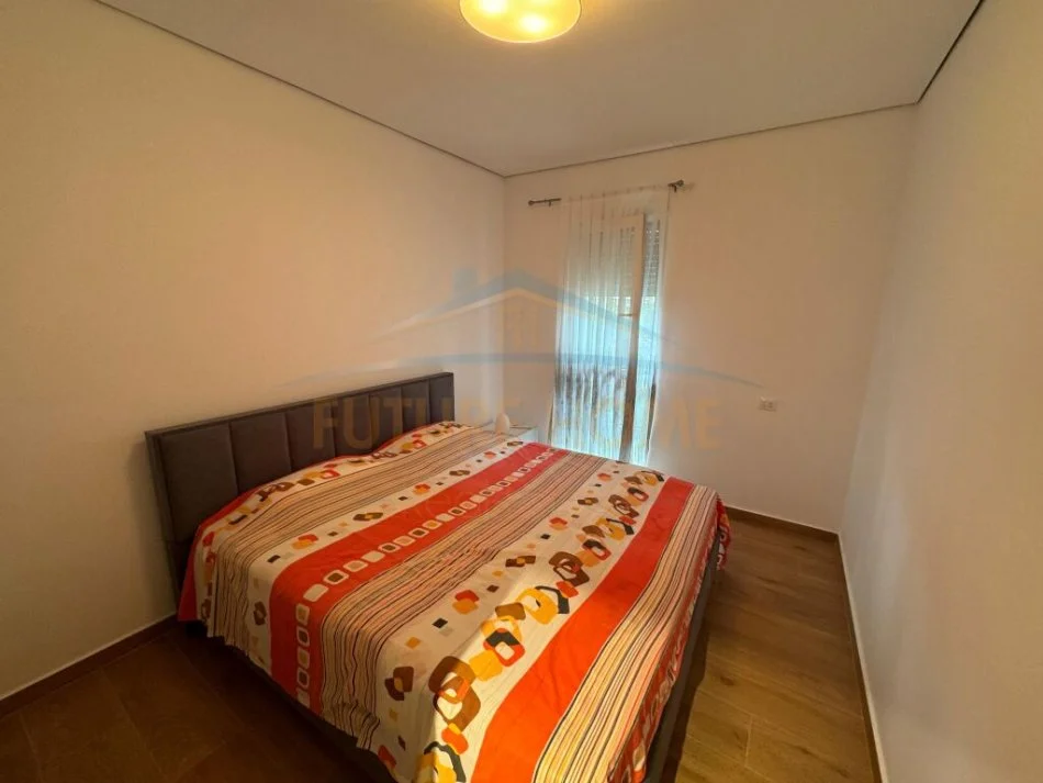 Durres, shitet apartament 2+1+Ballkon , 96 m² (San Pietro)