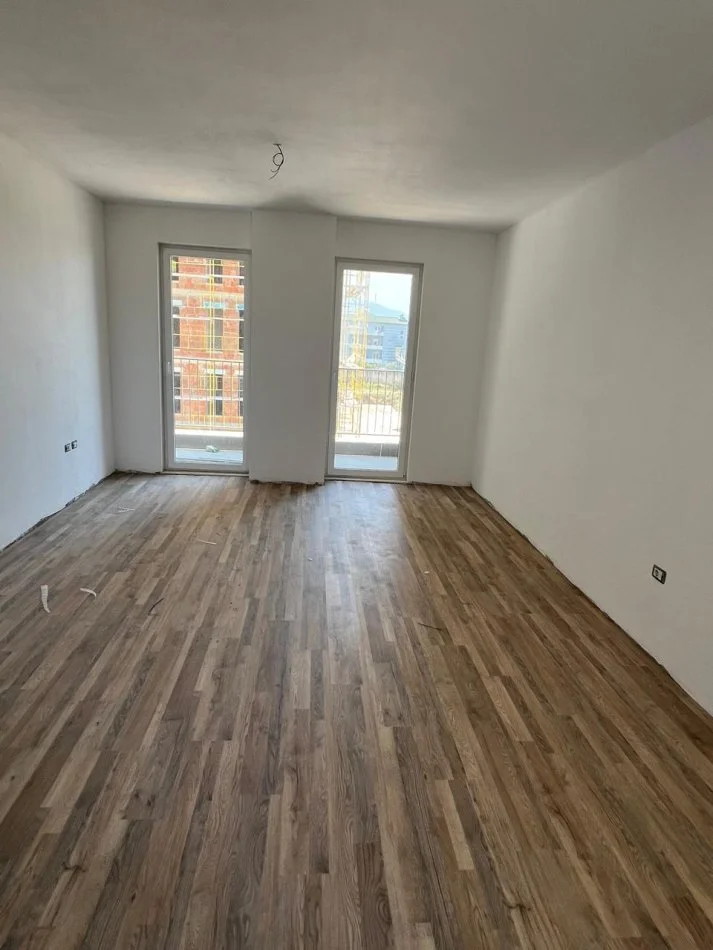 Tirane, shitet apartament 2+1+Ballkon Kati 2, 125 m² 120.765 € (Univers City)
