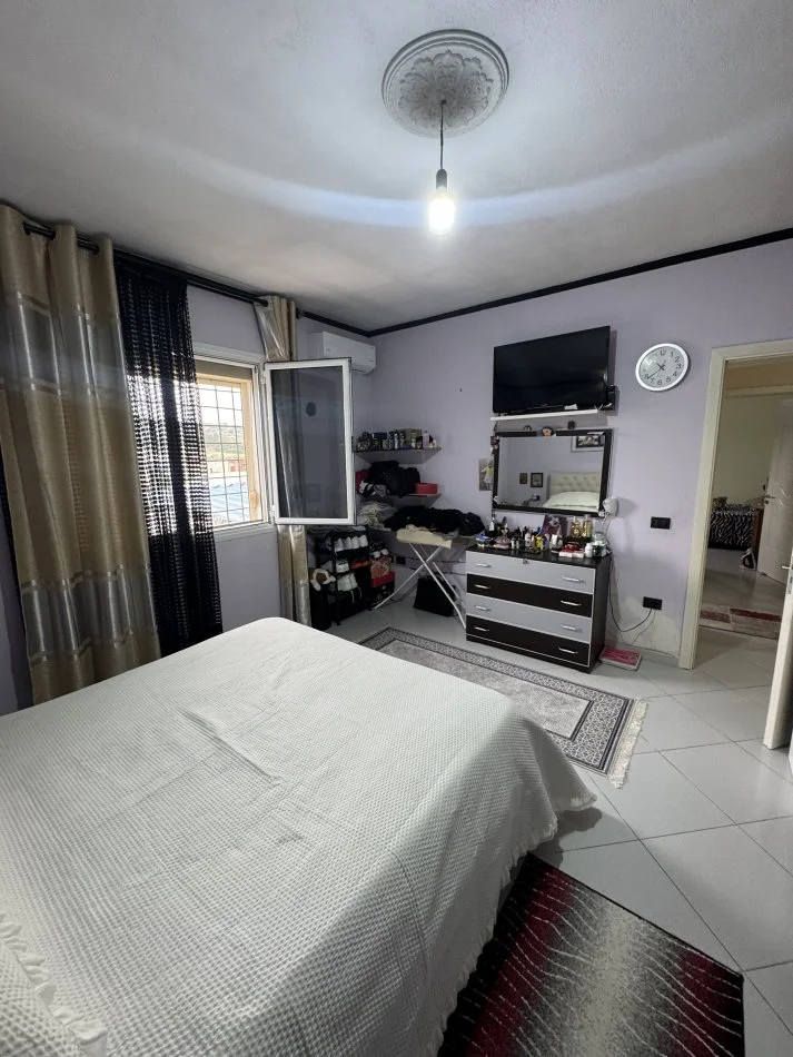 Lushnje, shitet Vile 1 Katshe Kati 0, 