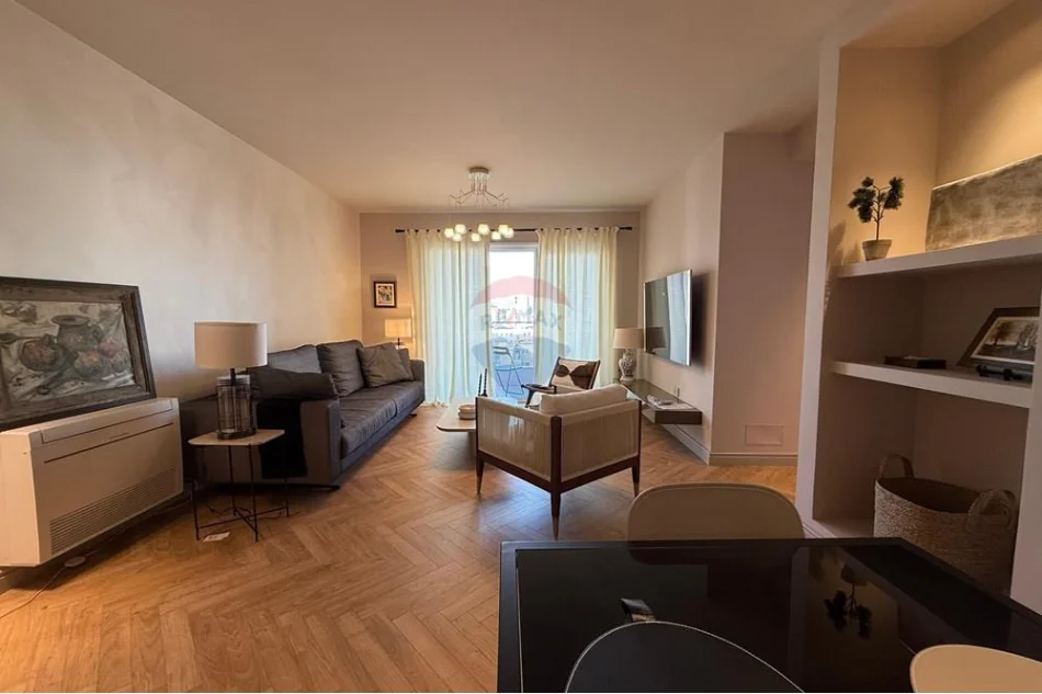 Tirane, shitet apartament 2+1 Kati 4, 107 m² 295.000 € (Ambasada Amerikane)