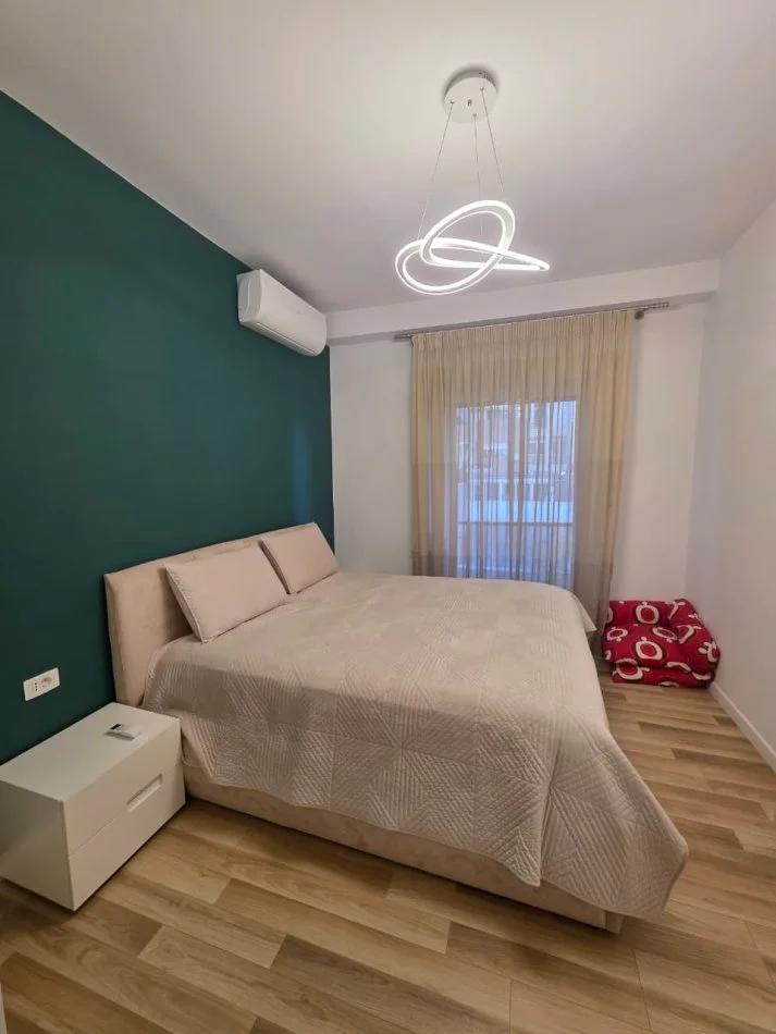 Tirane, jepet me qera apartament , 80 m² 850 € 