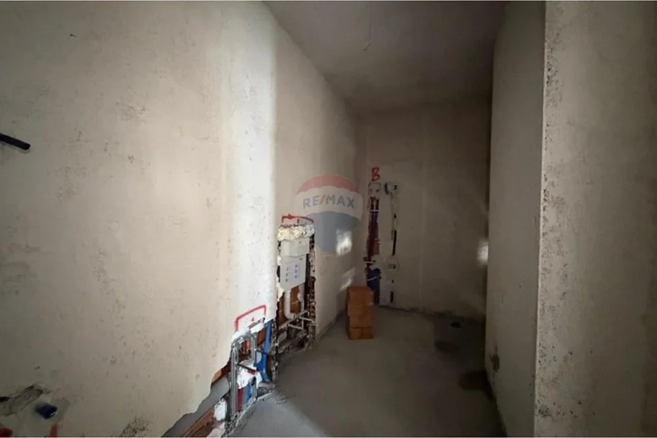 Tirane, shitet apartament duplex Dublex , 205 m² 445.000 € 