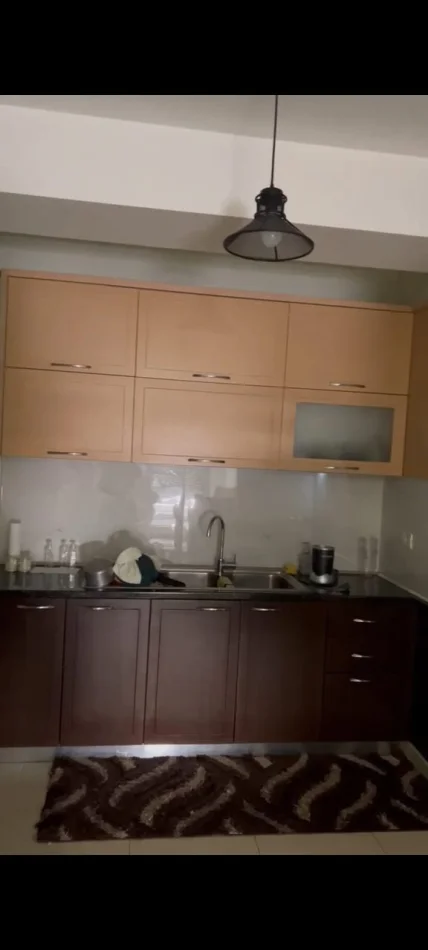 Tirane, jepet me qera apartament 1+1 Kati 3, 78 m² 600 € (Komuna E Parisit)