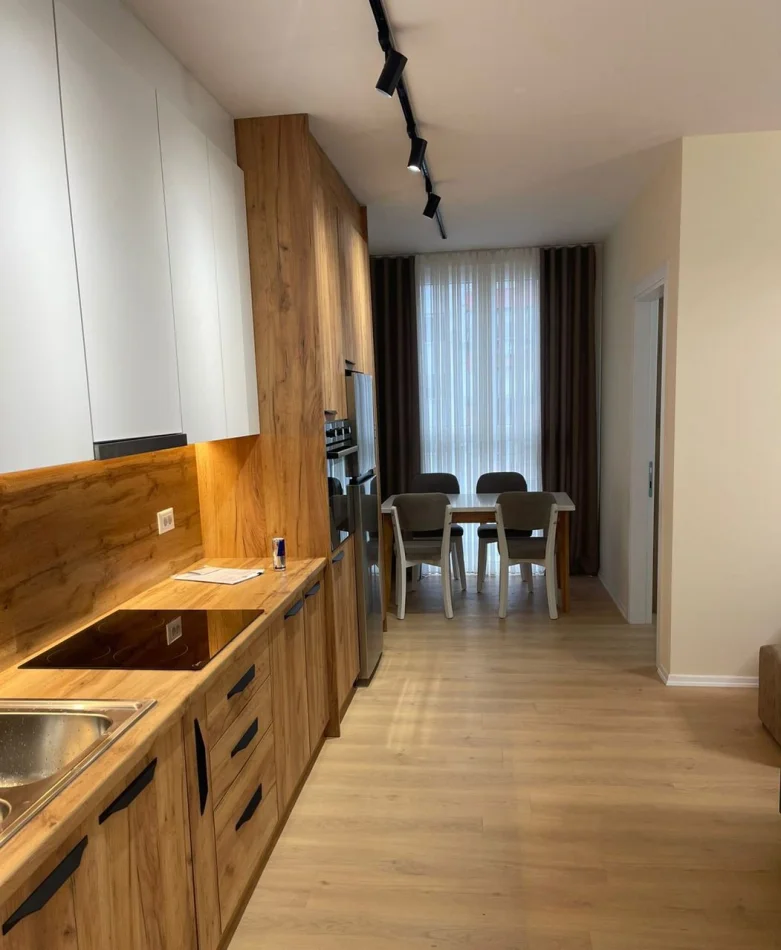 Tirane, jepet me qera apartament 2+1 Kati 3, 97 m² 600 € (Astir)
