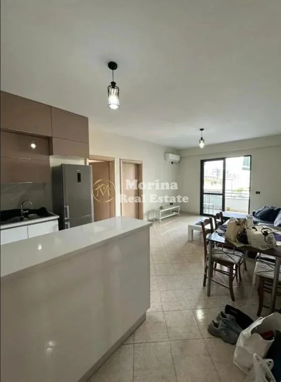 Tirane, jepet me qera apartament 1+1 Kati 4, 70 m² 390 € (Astir)