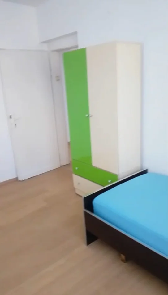 Tirane, jepet me qera apartament 2+1 Kati 5, 65 m² 400 € (Shkozë)