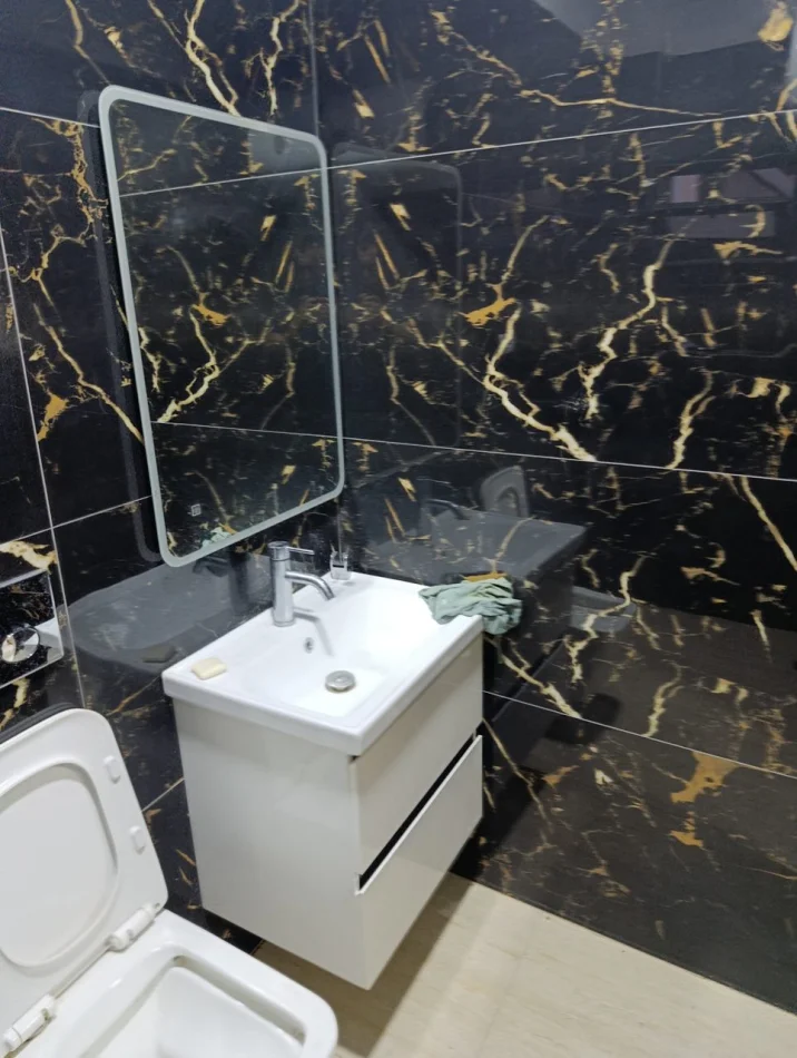 Tirane, jepet me qera apartament Studio Kati 1, 40 m² 250 € (Qyteti Studenti)