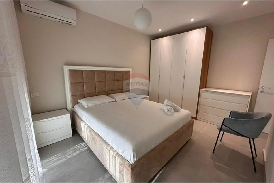 Durres, shitet apartament 2+1 , 98 m² 370.000 € 