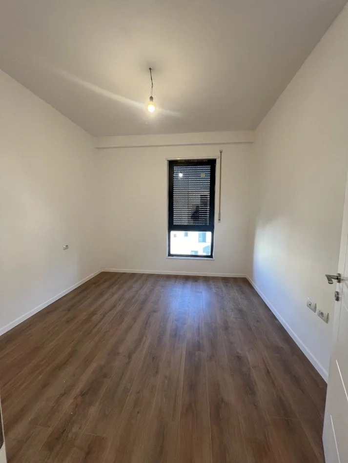 Shqiperi, shitet 3+1+Ballkon Kati 7, 135 m² (Xganfize kemo)