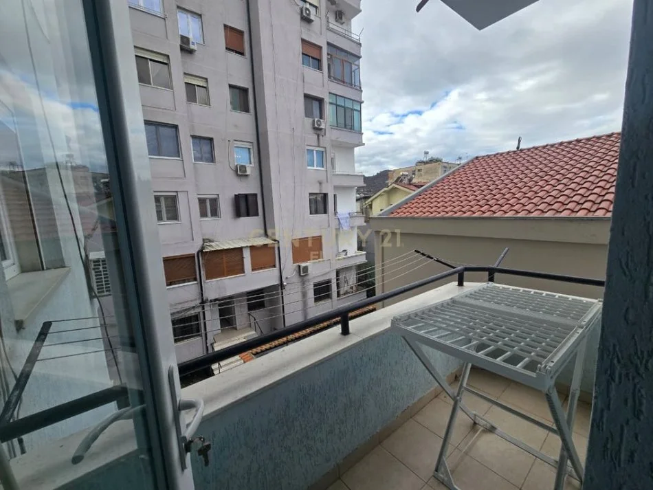 Tirane, shitet apartament 3+1+Aneks+Ballkon Kati 3, 130 m² 320.000 € (Irfan Tomini)