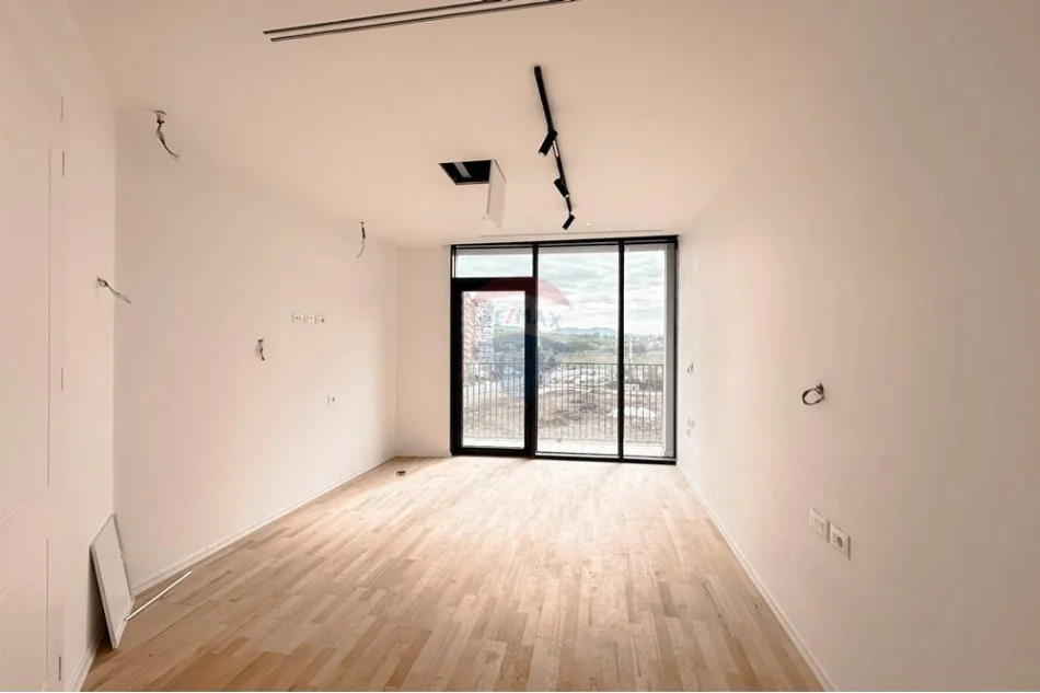 Tirane, shitet apartament 2+1 , 139 m² 448.000 € 