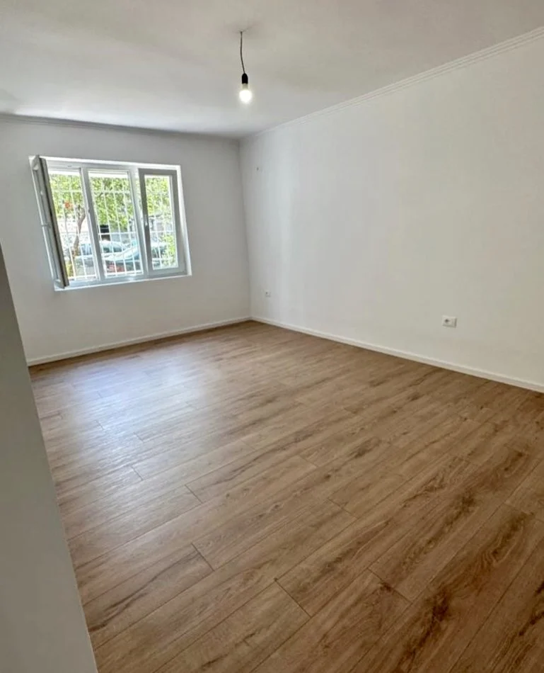 shitet apartament 2+1+Aneks Kati 1, 62 m² 118.000 € (Vorri Bomit)