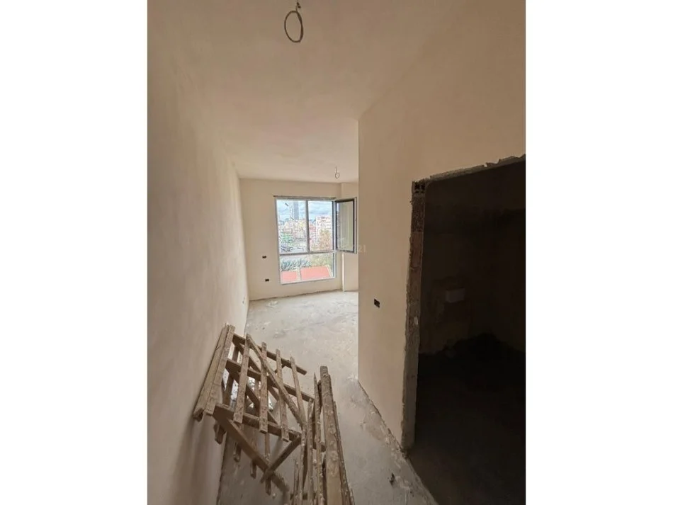 Tirane, shes apartament 2+1+Aneks+Ballkon Kati 5, 106 m² 255.182 € 