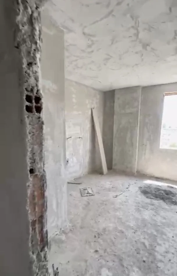 Tirane, shitet apartament 2+1+Ballkon Kati 3, 113 m² 170.000 € (Te Restorant Qordja)