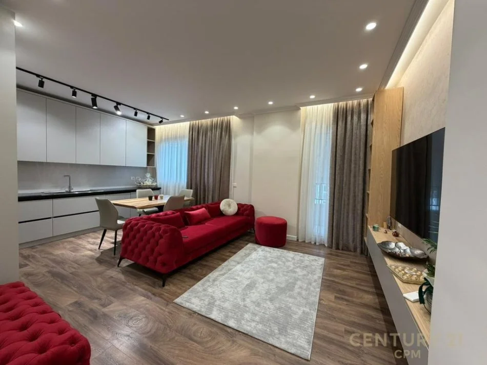 Tirane, jepet me qera apartament 1+1+Aneks+Ballkon Kati 7, 70 m² 1.000 € 