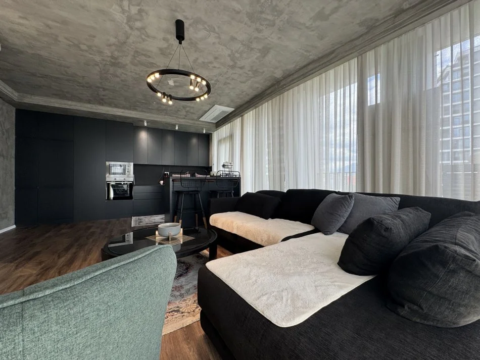 Tirane, jepet me qera apartament 2+1+Aneks+Ballkon , 128 m² 2.000 € (Lake View Residences)