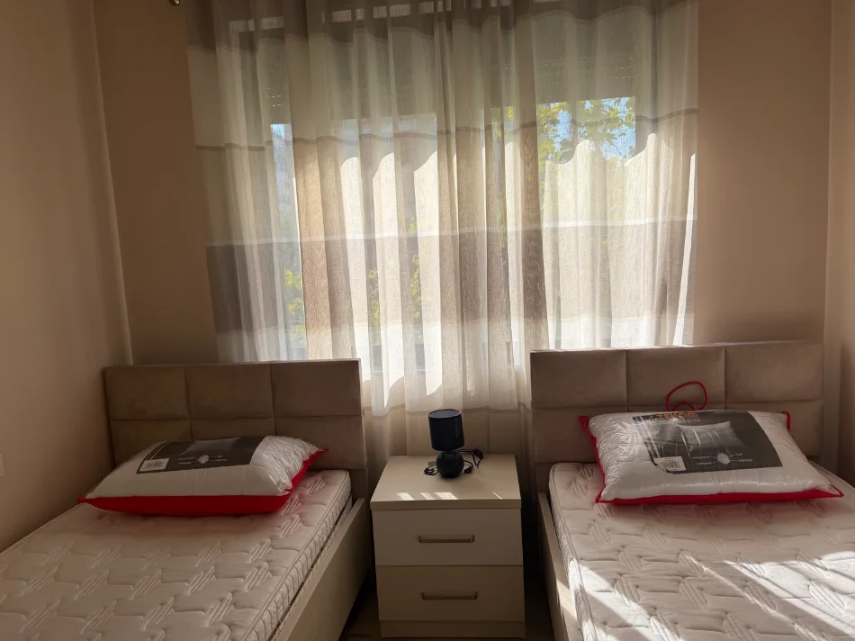 Astir- Shtëpi me qira 1+ 1.  E mobiluar