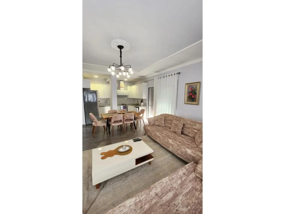 Tirane, jepet me qera apartament 3+1+Aneks+Ballkon Kati 6, 150 m² 1.500 € 