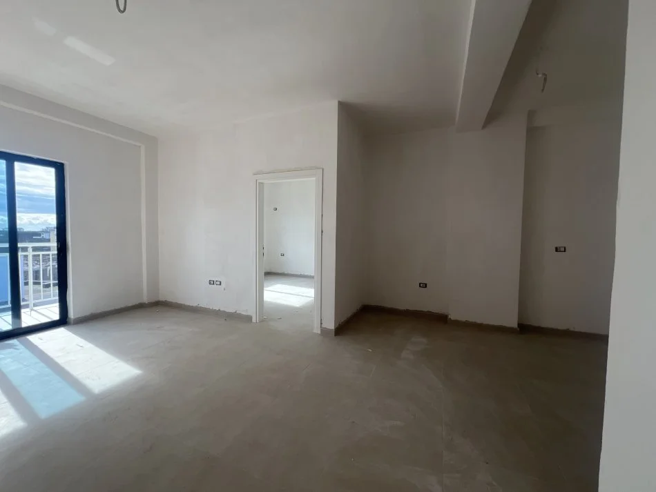 Durres, shitet apartament 1+1+Ballkon Kati 6, 72 m² 72.000 € 