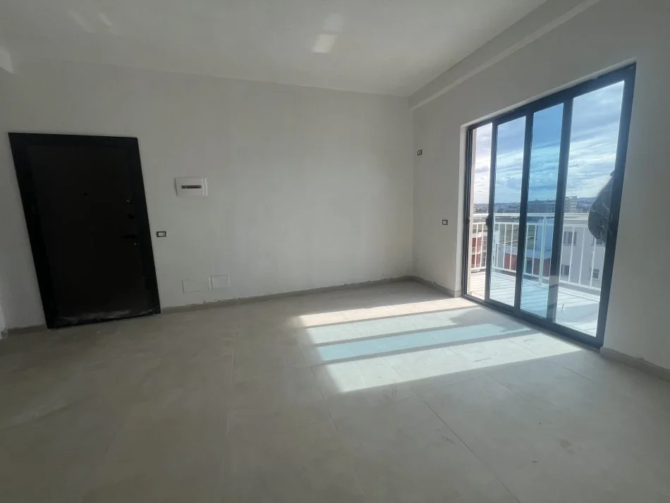 Durres, shitet apartament 1+1+Ballkon Kati 6, 72 m² 72.000 € 