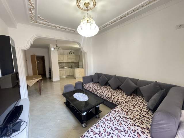 Durres, jepet me qera apartament 2+1+A+BLK Kati 1, 110 m² 270 Euro (Rruga pavarsia)