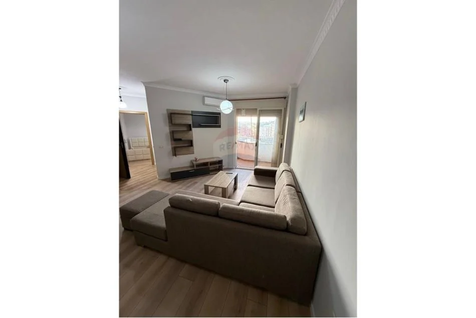 Tirane, shitet apartament 1+1 Kati 6, 61 m² 88.000 € (SHESIM APARTAMENT 1+1 NE ASTIR!)